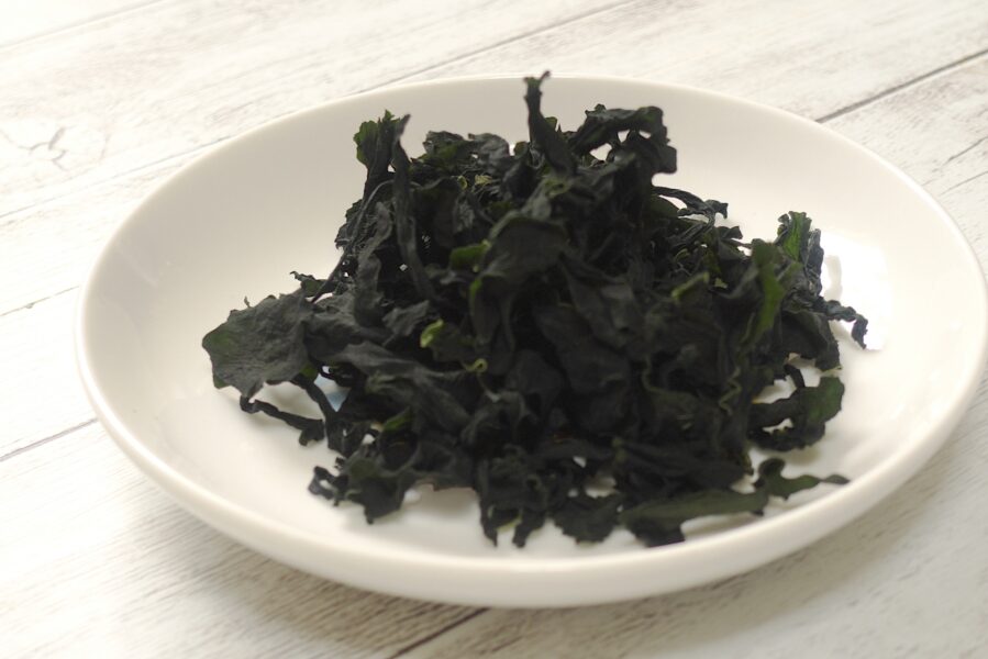 Dried Wakame seaweed
